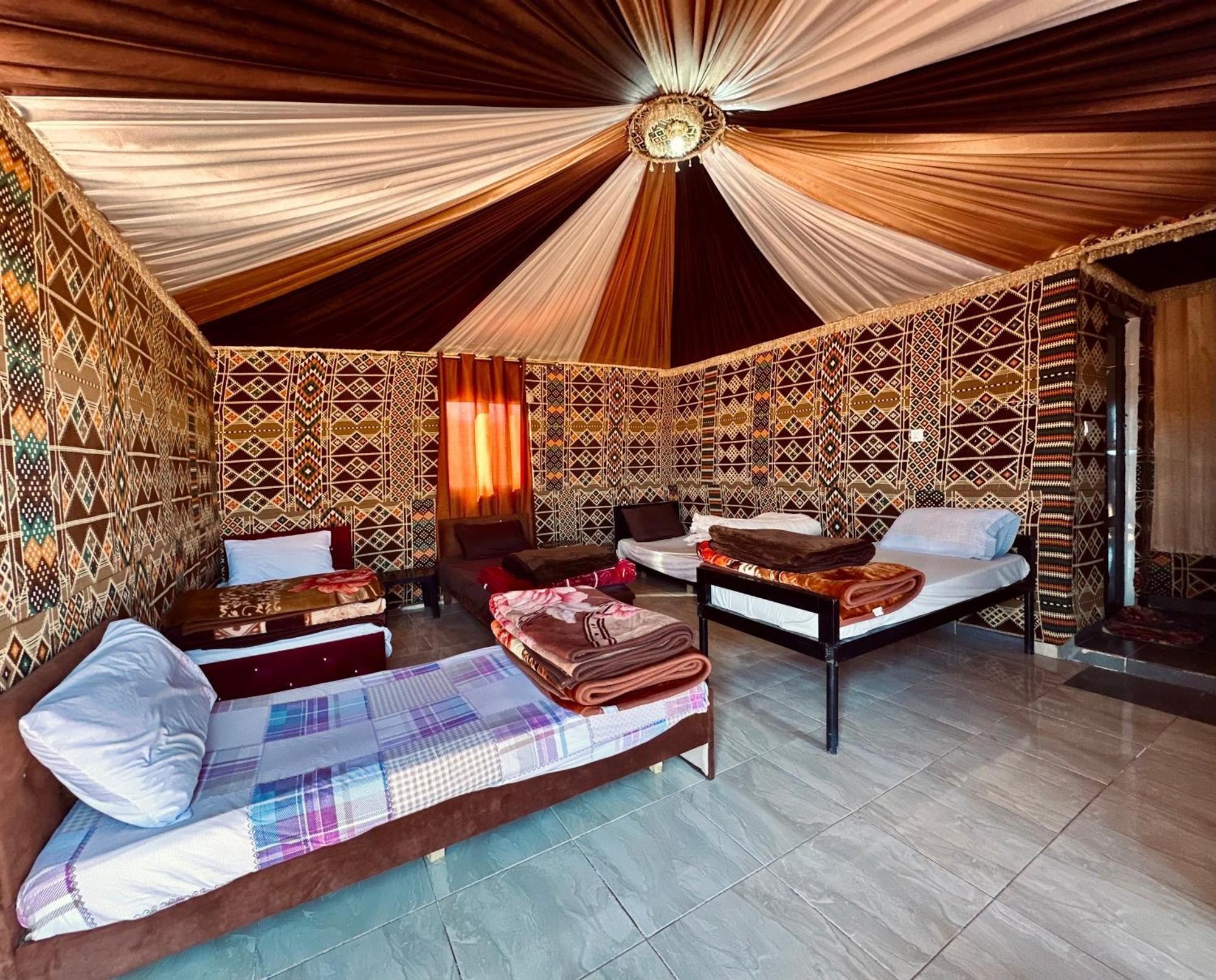 Salameh'S Bedouin Camp Hotel Wadi Rum Ngoại thất bức ảnh