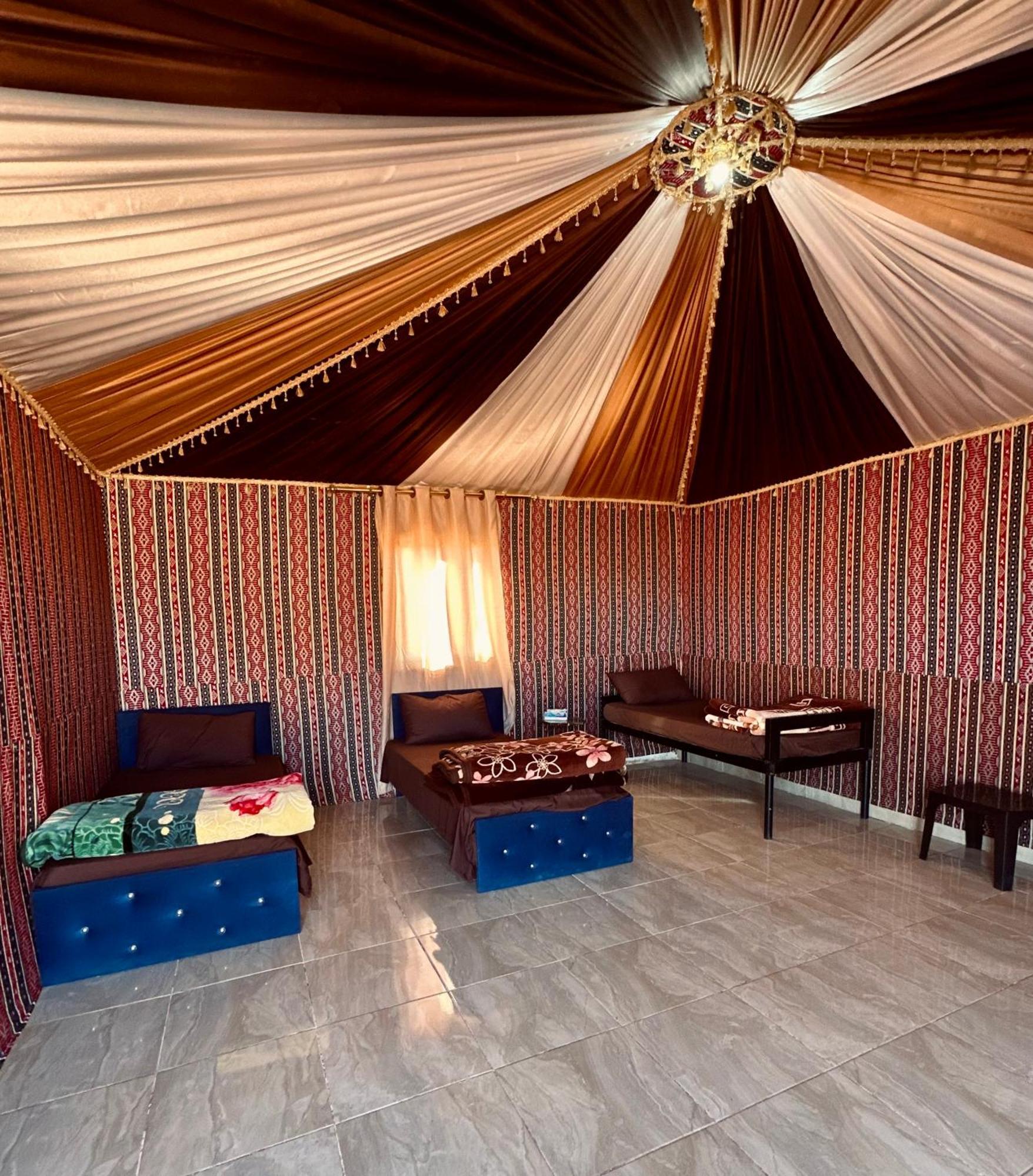 Salameh'S Bedouin Camp Hotel Wadi Rum Ngoại thất bức ảnh